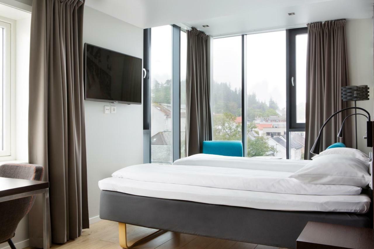 Comfort Hotel Victoria Florø Exteriör bild